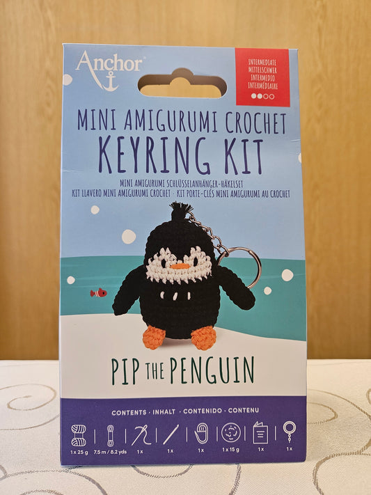 Set Mini Amigurumi zum Häkeln von Anchor - Pinguin