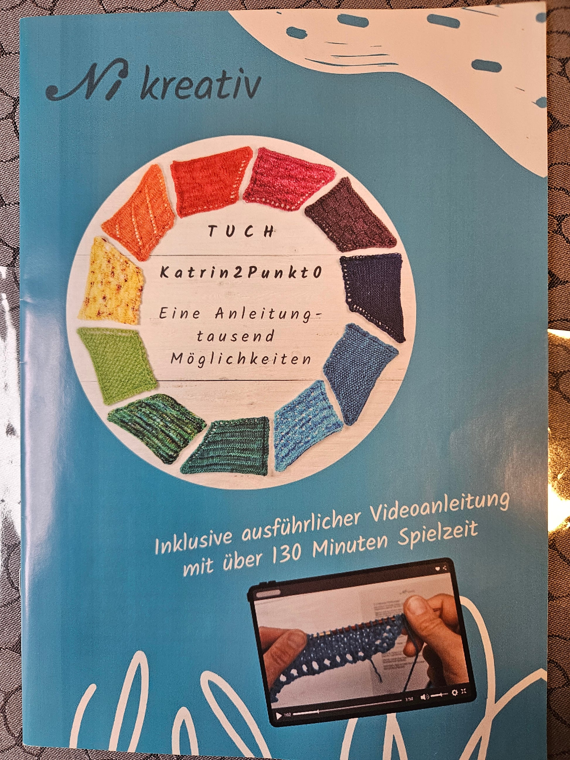 Strick dein Tuch - Garn & Anleitung - blau-meliert-weiß