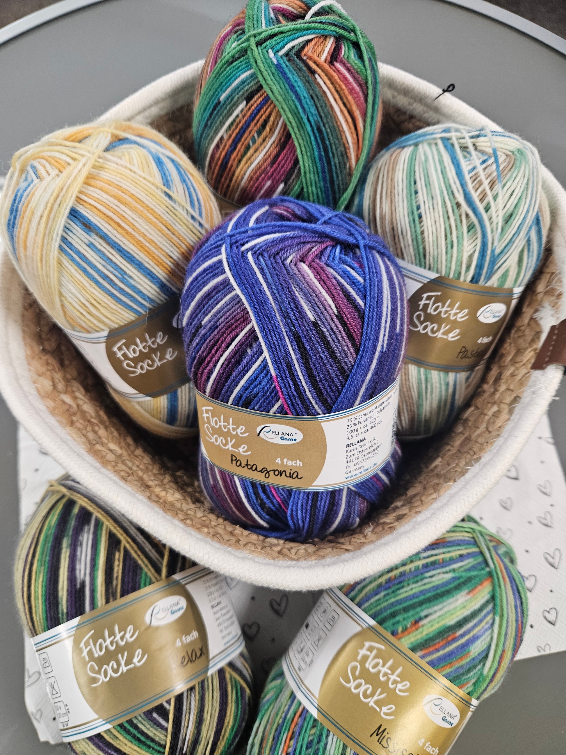 "Sockenzauber" 6 Knäul 4fach Sockengarn zum Preis von 5 (3)